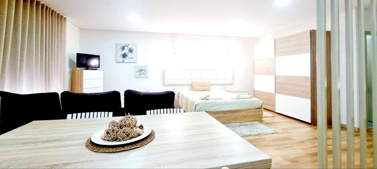 Imperial Apartment 1, 2 E 3 Брага Экстерьер фото
